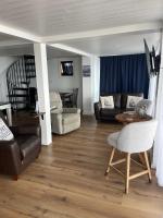 Year-round Cozy Cottage Charm on Cayuga Lake - Ferienwohnung Romulus