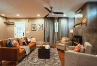 Pet-Friendly Southside Getaway - Sleeps 12 - B&B Pittsburgh