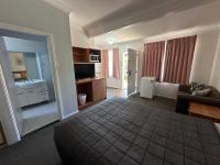 Doppel- oder Zweibettzimmer