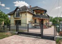 Sunrise Airport Inn - Free Parking - B&B Budapest