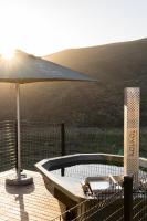 Nicara Luxury Ecocabin Honeypunch - B&B Keysers