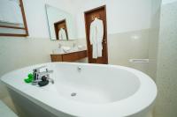 Suite Appartamento con 3 Camere da Letto