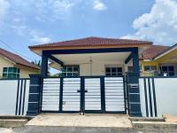 Jenhan Homestay Kuantan - Rumah Semi D - Ferienwohnung Kampung Bugis