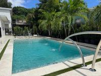 Lovely 1 Bedroom - Walk to Waterfront - B&B West Palm Beach