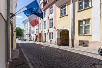 Toompea Castle 2 BR Old Town Apartment - B&B Tallinn