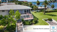 Sunrise Porch Lookout - SK Collection Siesta Key - Bed and Breakfast Siesta Key