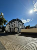 AlteStaatsbank - wohnen inklusive Fitness & Wellness - Bed and Breakfast Dessau
