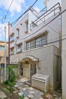A-Shinjuku BigRoof Balcony, 6BedRoom,140sqm House for 20ppl,4min to Yotsuya-Sanchome Sta - Chambres d’hôtes Tokyo