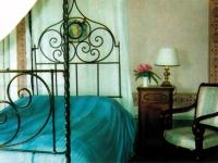 Classic Single Room