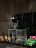 Love Room Évasion tropicale à deux pas du centre - B&B Niort