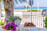 Cottage 50 m From the Beach Up to 4 Guests - B&B Son Serra de Marina