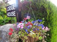 Lodge House B&B - B&B