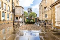Modern Whitechapel Flat near Tube & Brick Lane - Chambres d’hôtes Londres