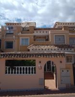 Family Townhouse with Pool & Terrace - Aguas Nuevas PMT03 - Chambres d'hôtes Torrevieja