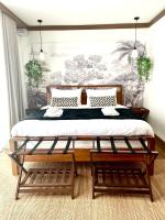 Thong Lo 3BR Home 75in SmartTV Netflix - Quiet Home in the City Center - Chambres d'hôtes Bangkok