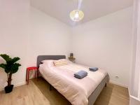 Beautiful 2 bedroom apartment in downtown Poitiers - Chambres d’hôtes Poitiers
