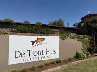 De Trout Huis Guesthouse - Bed and Breakfast Dullstroom