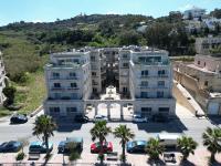 Stunning Seafront Apartment with spectacular sea views - B&B San Pawl il-Baħar