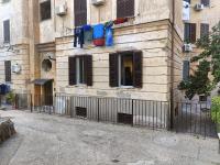 Lotto30 - Notes of history in Garbatella - B&B Roma