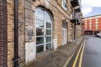 Bright 2-Bed Home near Tower Bridge & Shard - B&B Londra