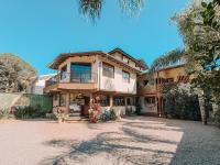 Pousada Villa Embaú - B&B Guarda do Embaú