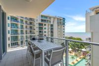 Belle Escapes Ocean Breeze at Trilogy - B&B Cairns