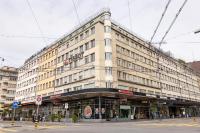 Spacious City View Apartment - Prime Location Biel - Chambres d’hôtes Biel