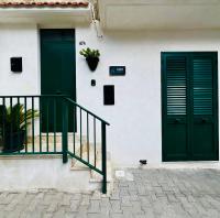 The bell tower house - Bed and Breakfast Castrofilippo