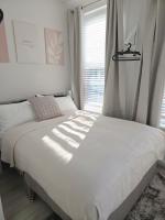 Sunflower Shared Apartment - B&B London