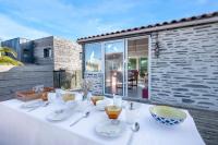 800 m de la plage, jardin, 4 adultes 1 enfant - B&B La Roussellerie