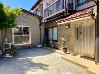 Private House Relax Inn Walking Distance to Costco Outlet Free Parking 4 Cars BBQ 広い一棟貸しRelax Inn 最大14名ok 4寝室2リビング広くてお得13名様まで1人1台ずつの寝具なので気楽ですアウトレット徒歩圏一軒家まるまる貸し切り車4台無料 - Chambres d'hôtes Kisarazu