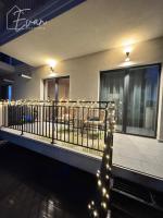 Garden Jacuzzi Apartment by Evan Apartments - B&B Şelimbăr