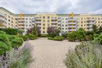 Warsaw Ursus Modern Apartment with Parking, AC & Balcony by Noclegi Renters - Ferienwohnung Warschau