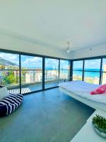 Alona's Apartments- sea&sunsets - B&B Haifa