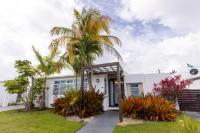 Signature's Dorado Relaxing Villa - Chambres d’hôtes Dorado