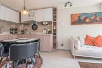 HOM I Wifi SmartTv SantaLucia Gyn CoWork Piscina - B&B Santiago