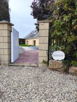 La maison de vacances - Bed and Breakfast Cérences