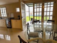 Casa Lima con pileta y jardín - B&B Yerba Buena