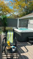 Relaxing with Hot Tub - Pond Front & Outdoor Fire Place Upstate - Catskills - Ferienwohnung Athens