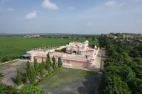 Mahendra Niwas - B&B Khīmach