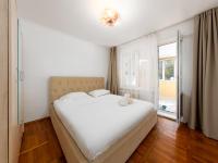 3-к квартира на Карасай Батыра, Алматы с фотозоной - B&B Almaty