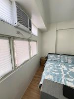 Holly's Place by Motorists Transient House - B&B Biñan