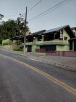 Casa inteira 3 quartos Centro Festa Pomerana em Pomerode - B&B Pomerode