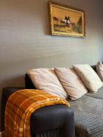 1 Bed Flat - Walton-on-Thames - Ferienwohnung Sunbury-on-Thames