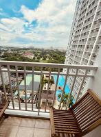 Breeze Staycation by Charmed - B&B Sampong