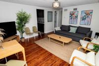 Slow Pace Beach Living - Pool - Steps from Beach - B&B Jacksonville Beach