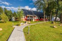 Namas su vaizdu į ežerą "Nendrė" - B&B Tytuvėnai