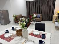 Regalia Near Subway KLCC 8PAX 2Room 2Bath - B&B Kuala Lumpur