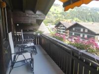 Ski Season - 3 Bedroom Apartment - Stunning View - Lenk - B&B Lenk