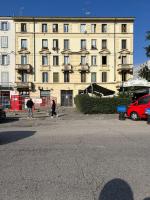 Stanza privata con bagno a 15 minuti da Duomo - Chambres d’hôtes Sesto San Giovanni